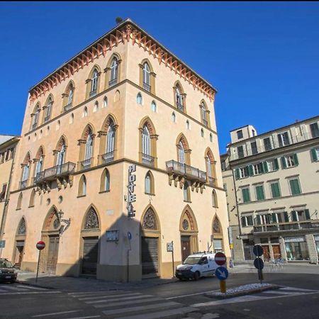 Palazzovilla Historic Building Luxury Suite Florence Buitenkant foto