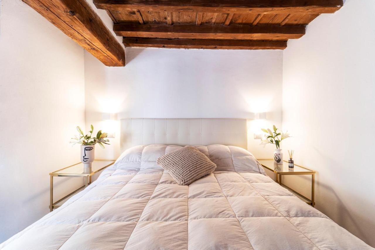 Palazzovilla Historic Building Luxury Suite Florence Buitenkant foto