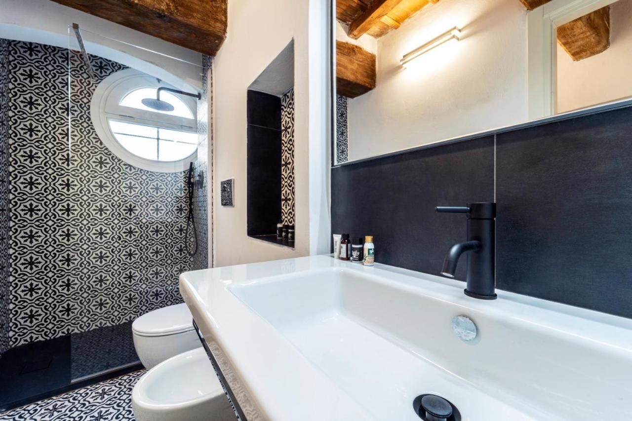 Palazzovilla Historic Building Luxury Suite Florence Buitenkant foto