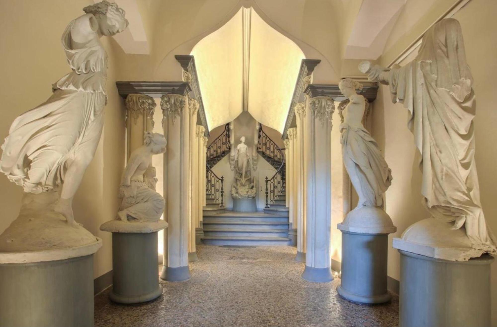Palazzovilla Historic Building Luxury Suite Florence Buitenkant foto